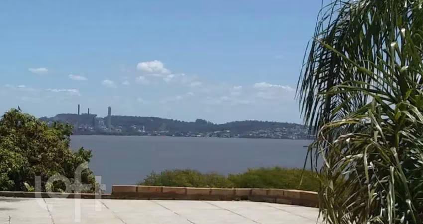 Casa com 4 quartos à venda na Rua Simão Bolívar, 480, Ipanema, Porto Alegre