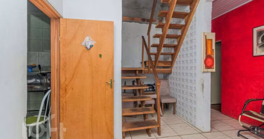 Casa com 3 quartos à venda na Avenida Outeiro, 542, Coronel Aparício Borges, Porto Alegre