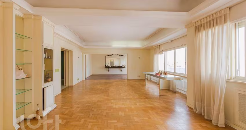 Apartamento com 3 quartos à venda na Rua Vinte e Quatro de Outubro, 340, Moinhos de Vento, Porto Alegre