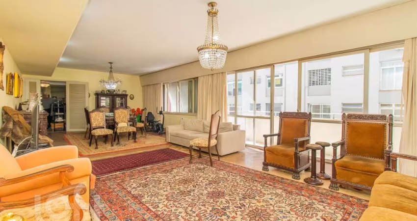Apartamento com 3 quartos à venda na Rua Doutor Vale, 523, Independência, Porto Alegre