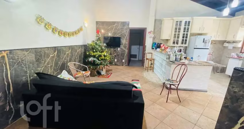 Casa com 3 quartos à venda na Rua Rezende Costa, 498, Sarandi, Porto Alegre