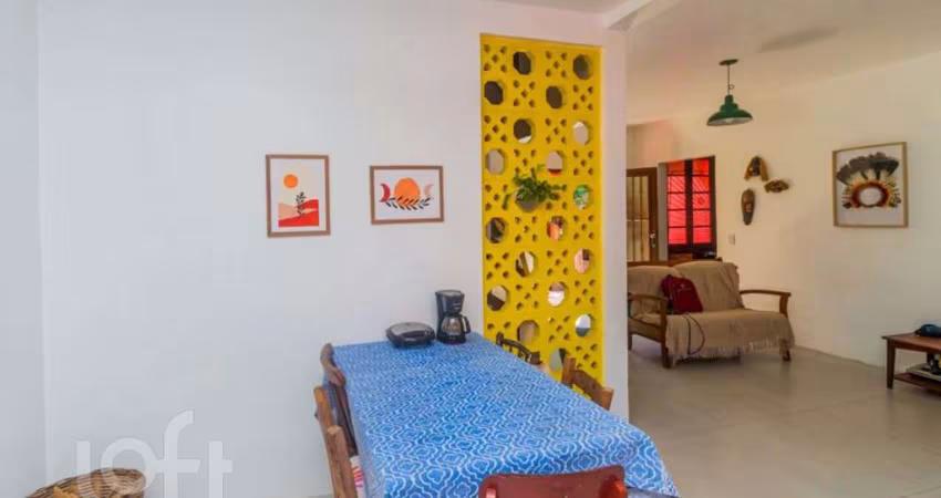 Casa com 3 quartos à venda na Rua Ventos do Sul, 200, Vila Nova, Porto Alegre