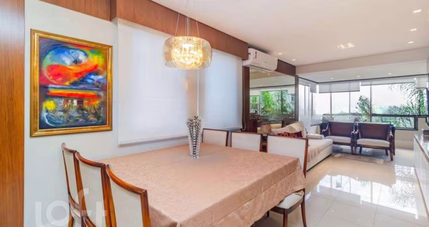 Apartamento com 3 quartos à venda na Rua Dário Pederneiras, 58, Petrópolis, Porto Alegre