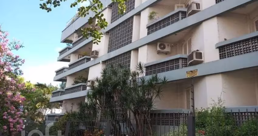 Apartamento com 3 quartos à venda na Alameda Emílio de Menezes, 20, Três Figueiras, Porto Alegre