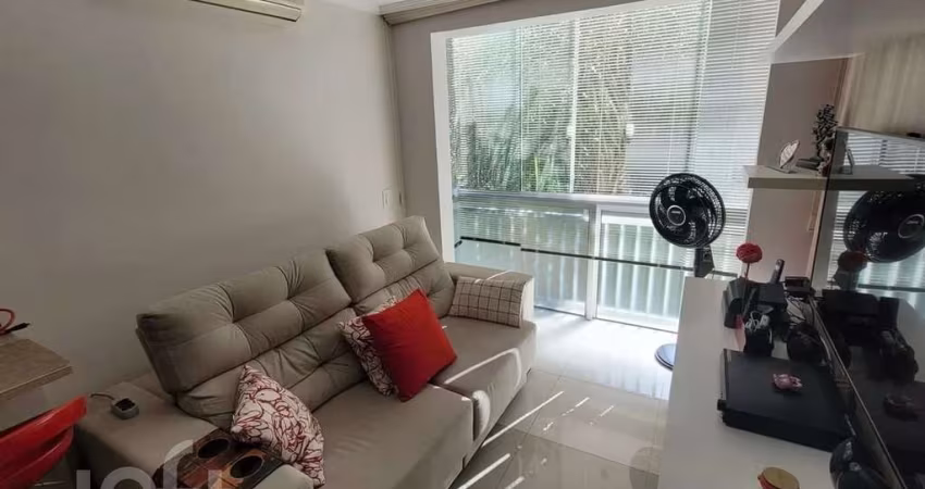 Apartamento com 2 quartos à venda na Rua Doutor Barcelos, 2434, Camaquã, Porto Alegre