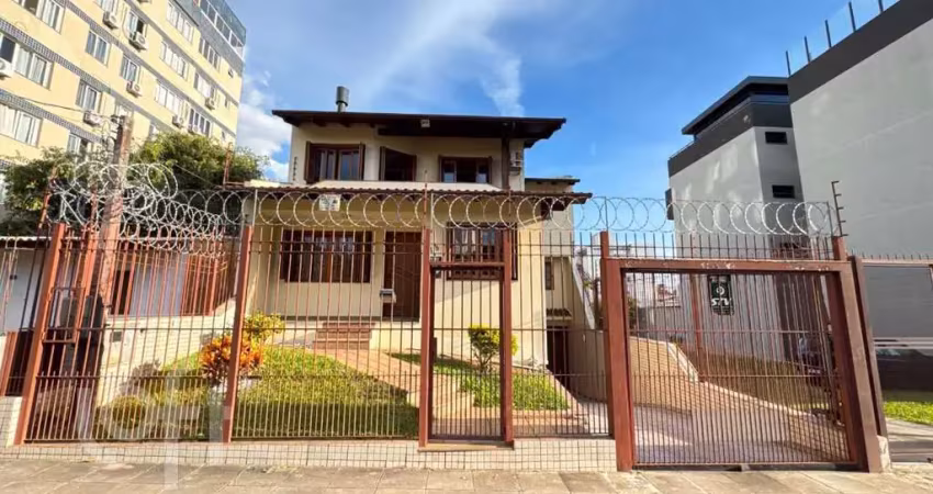 Casa com 4 quartos à venda na Rua Oito de Julho, 75, Jardim Botânico, Porto Alegre