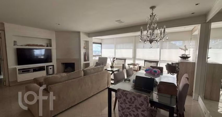 Apartamento com 3 quartos à venda na Rua Santa Cecília, 2301, Rio Branco, Porto Alegre