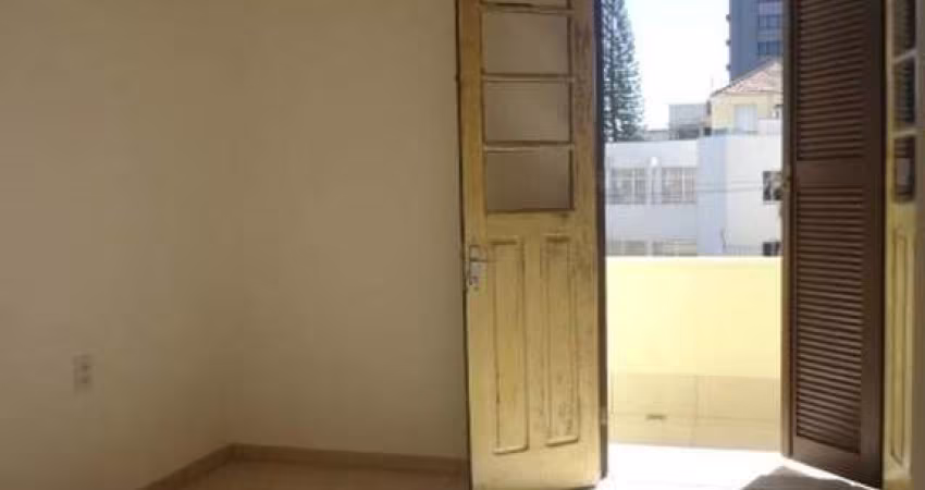 Apartamento com 3 quartos à venda na Rua Lagoinha, 38, Petrópolis, Porto Alegre