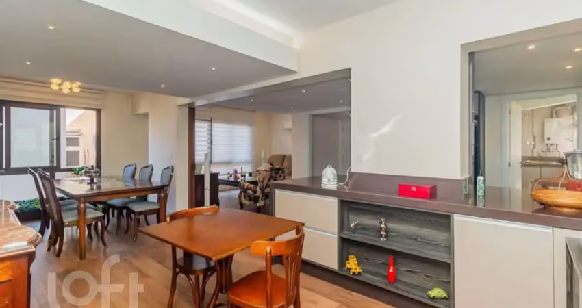 Apartamento com 3 quartos à venda na Avenida Coronel Lucas de Oliveira, 1510, Bela Vista, Porto Alegre
