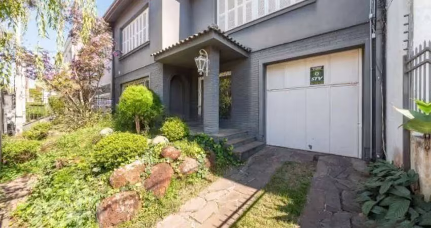 Casa com 3 quartos à venda na Rua Grão Pará, 345, Menino Deus, Porto Alegre
