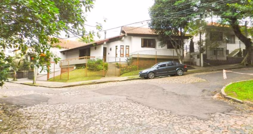 Casa com 3 quartos à venda na Rua Nigéria, 185, Vila Ipiranga, Porto Alegre