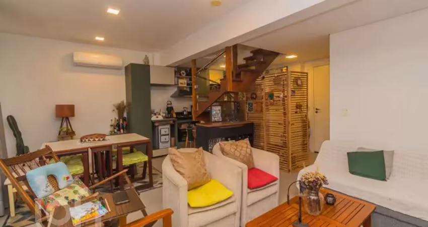 Apartamento com 2 quartos à venda na Rua Miguel Tostes, 424, Rio Branco, Porto Alegre