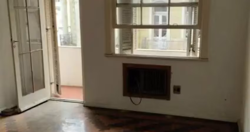 Apartamento com 3 quartos à venda na Rua Doutor Flores, 472, Centro Histórico, Porto Alegre