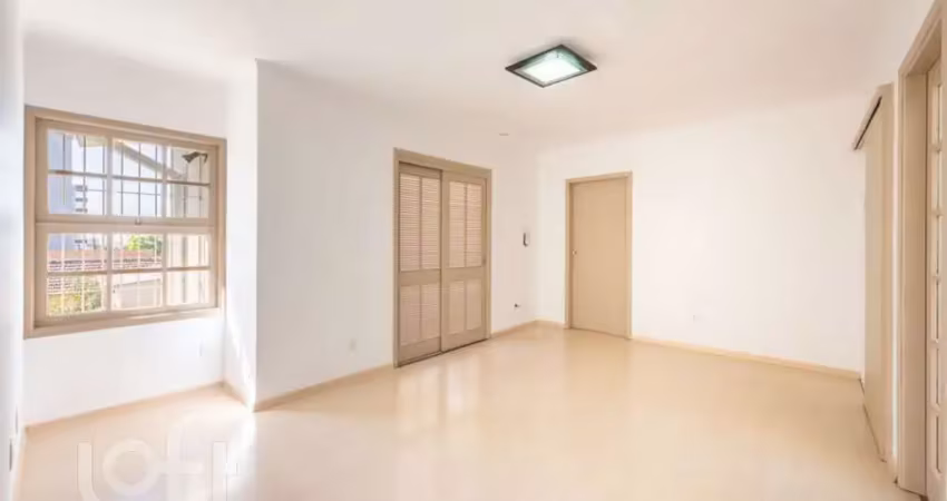 Casa com 4 quartos à venda na Rua Fernando Abbott, 800, Jardim São Pedro, Porto Alegre