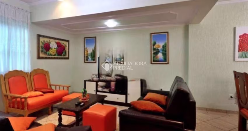 Casa com 3 quartos à venda na Rua das Figueiras, 2774, Campestre, Santo André
