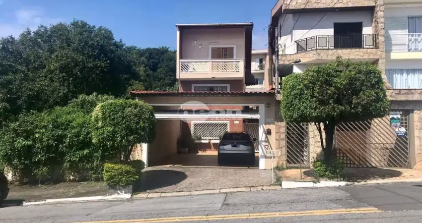 Casa em condomínio fechado com 3 quartos à venda na Rua Caruso, 236, Vila Alpina, São Paulo
