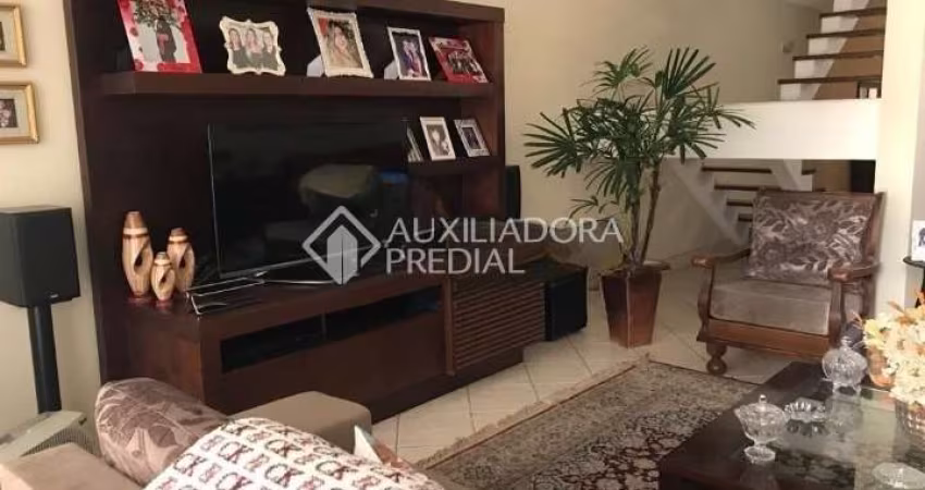 Casa com 2 quartos à venda na Rua Bahamas, 22, Jardim Utinga, Santo André