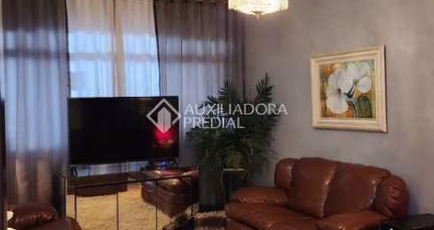 Casa com 3 quartos à venda na Rizieri Negrini, 132, Parque Fongaro, São Paulo