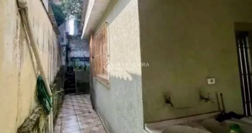 Casa com 1 quarto à venda na Rua das Rosas, 177, Vila Marina, Santo André