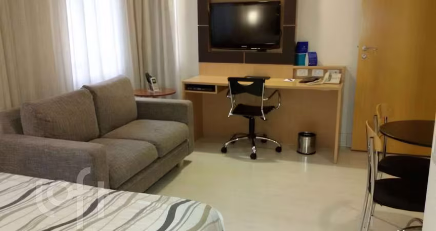 Apartamento com 2 quartos à venda na Alameda Lorena, 473, Jardim Paulista, São Paulo