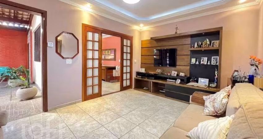 Casa com 3 quartos à venda na Antônio Alarcon, 213, Alto de Pinheiros, São Paulo