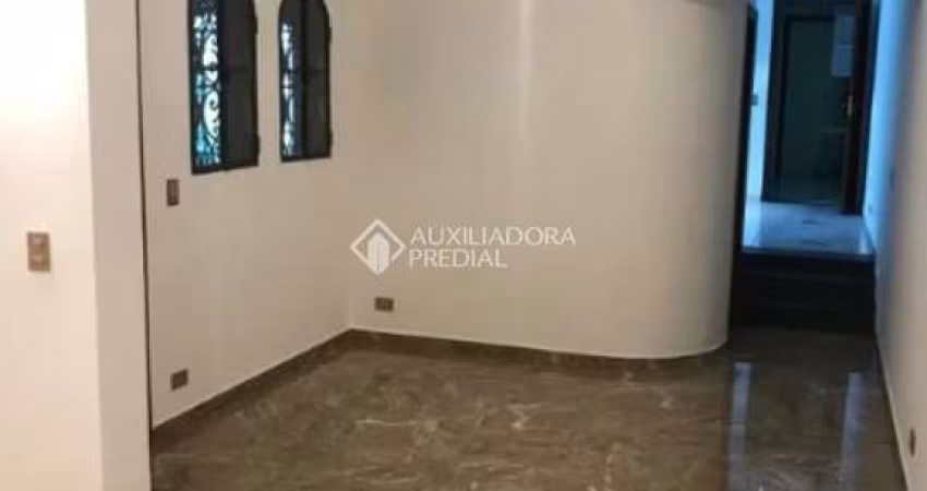 Casa com 3 quartos à venda na Rua Engenheiro José Valter Seng, 220, Ferreira, São Paulo