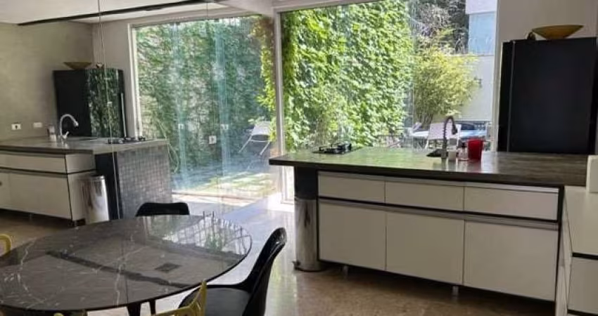 Casa em condomínio fechado com 2 quartos à venda na PADRE MANUEL DE CHAVES, 48, Jardim Europa, São Paulo