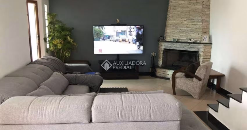 Casa com 3 quartos à venda na Rua Espanha, 159, Parque das Nações, Santo André