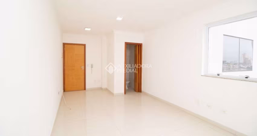 Sala comercial para alugar na Rua Francesco Coppini, 83, Nova Gerty, São Caetano do Sul