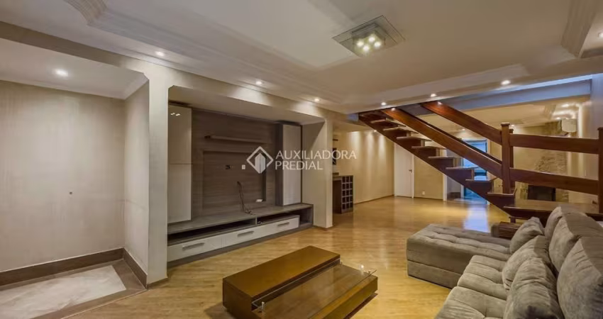 Casa com 3 quartos para alugar na Rua Gamboa, 217, Paraíso, Santo André
