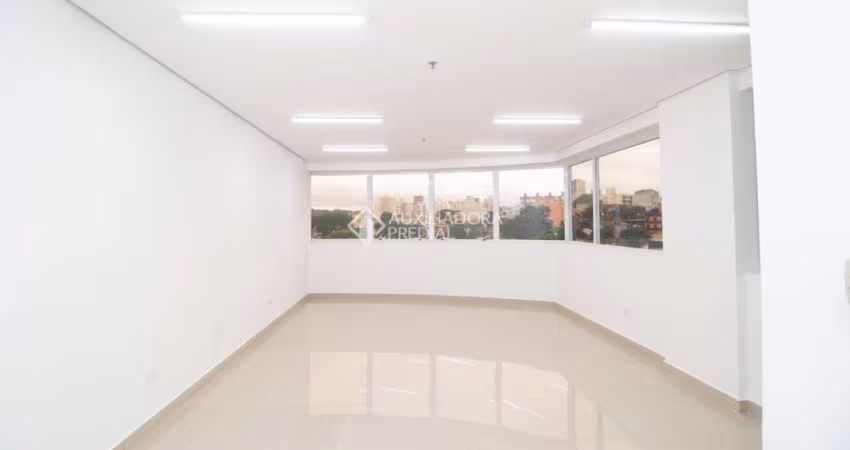Sala comercial para alugar na Rua Tiradentes, 75, Santa Terezinha, São Bernardo do Campo