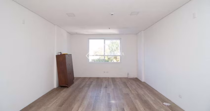 Sala comercial para alugar na Avenida Getúlio Vargas, 126, Baeta Neves, São Bernardo do Campo