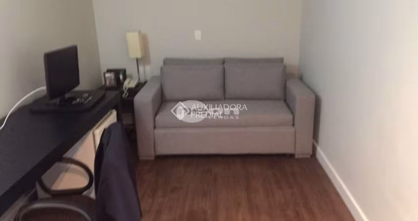 Flat com 1 quarto para alugar na Avenida Portugal, 1464, Centro, Santo André