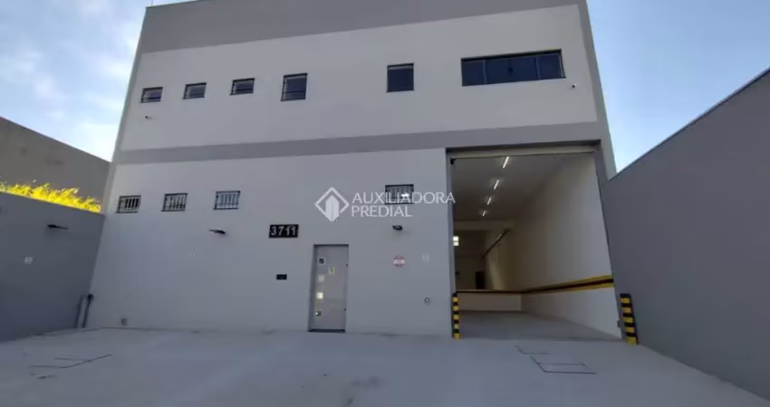 Barracão / Galpão / Depósito para alugar na Avenida Guido Aliberti, 3711, Jardim São Caetano, São Caetano do Sul