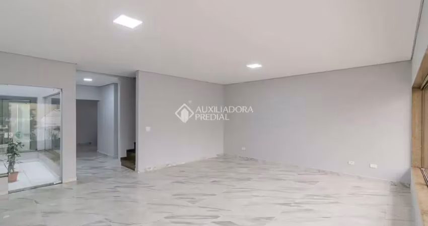 Casa comercial para alugar na Rua Continental, 598, Jardim do Mar, São Bernardo do Campo