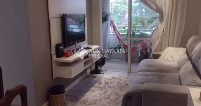 Apartamento com 2 quartos para alugar na Rua dos Vianas, 1200, Baeta Neves, São Bernardo do Campo