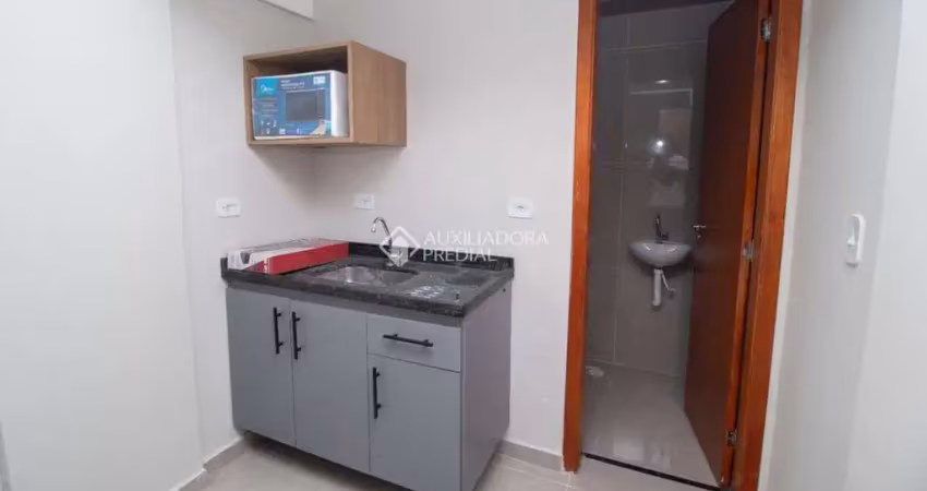 Kitnet / Stúdio para alugar na Rua Oratório, 2138, Parque Oratório, Santo André
