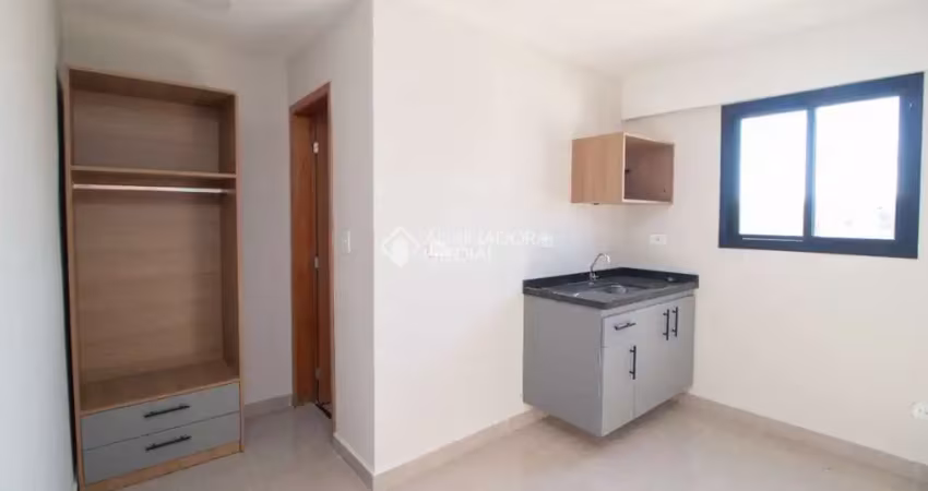 Kitnet / Stúdio para alugar na Rua Oratório, 2138, Parque Oratório, Santo André