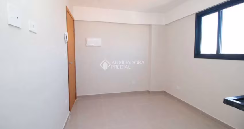 Kitnet / Stúdio para alugar na Rua Oratório, 2138, Parque Oratório, Santo André