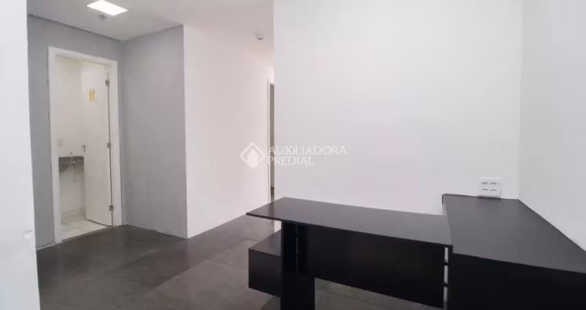 Sala comercial para alugar na Avenida Senador Vergueiro, 2123, Jardim do Mar, São Bernardo do Campo