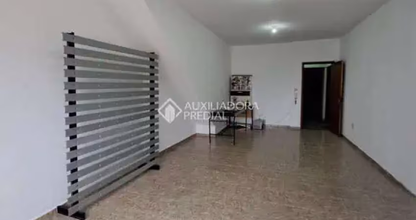 Sala comercial para alugar na Avenida Atlântica, 37, Vila Valparaíso, Santo André