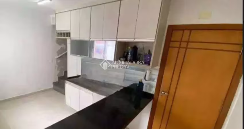Cobertura com 2 quartos para alugar na Rua Ingá, 685, Vila Linda, Santo André