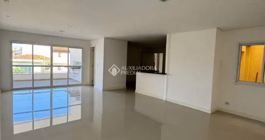 Apartamento com 3 quartos para alugar na Rua Cruzeiro, 339, Baeta Neves, São Bernardo do Campo