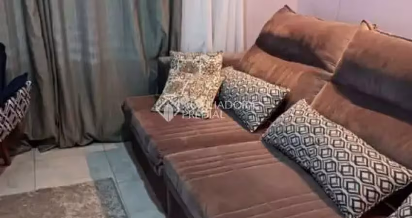 Casa em condomínio fechado com 3 quartos para alugar na Rua Roque Silva, 17, Santa Terezinha, São Bernardo do Campo