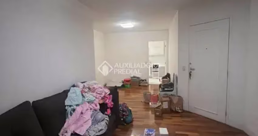 Apartamento com 3 quartos para alugar na Rua Marina Crespi, 118, Mooca, São Paulo