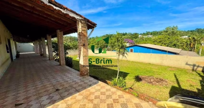 Casa Térrea com 3 Suítes à Venda – Bairro do Rosário, Atibaia/SP