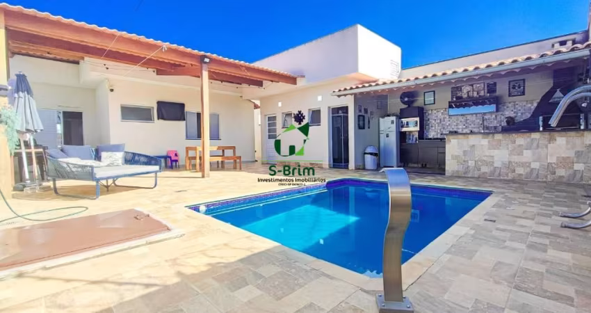 Casa à Venda no Condomínio Villa dos Peixes – Atibaia/SP