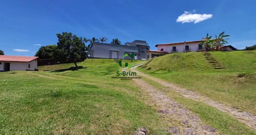 Casa em Condomínio à Venda – 4.198 m² de Terreno | Alpes D'Ouro – Bom Jesus dos Perdões