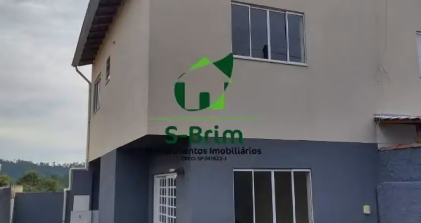 Casa localizada em jarinu, bairro maracanã, há 1h de são paulo e 10 minutos do centro de jarinu.