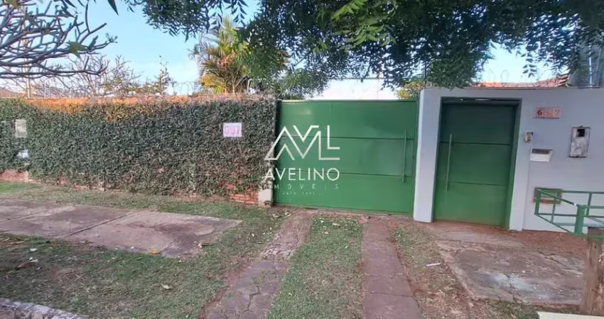Casa térrea ampla com quintal e espaço gourmet – excelente localização!